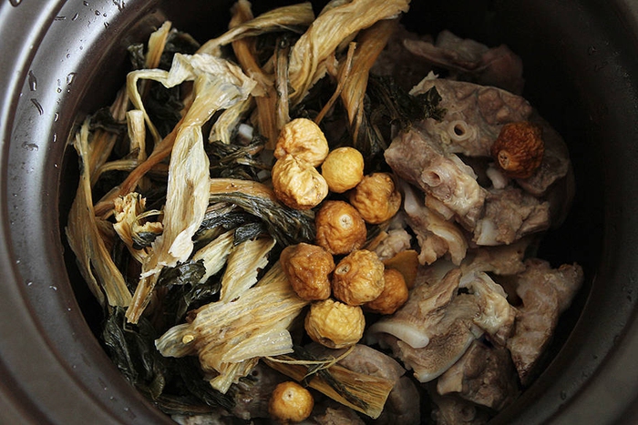 Thứ nguyên liệu rẻ tiền nấu thành canh vừa ngon vừa bổ - Hình 2