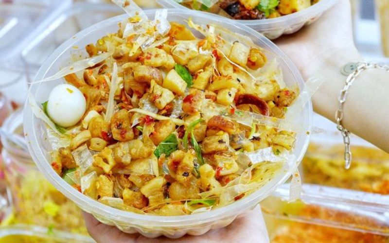 Tổng hợp những món ăn vặt ngon, bán khuya ở Quận 10 - Hình 11