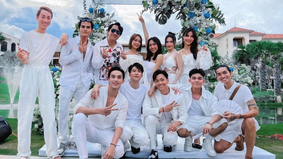 Trấn Thành khoe ảnh một mình đi ăn cưới Diệu Nhi - Anh Tú, netizen hỏi: Sao không có Hari Won? - Hình 2