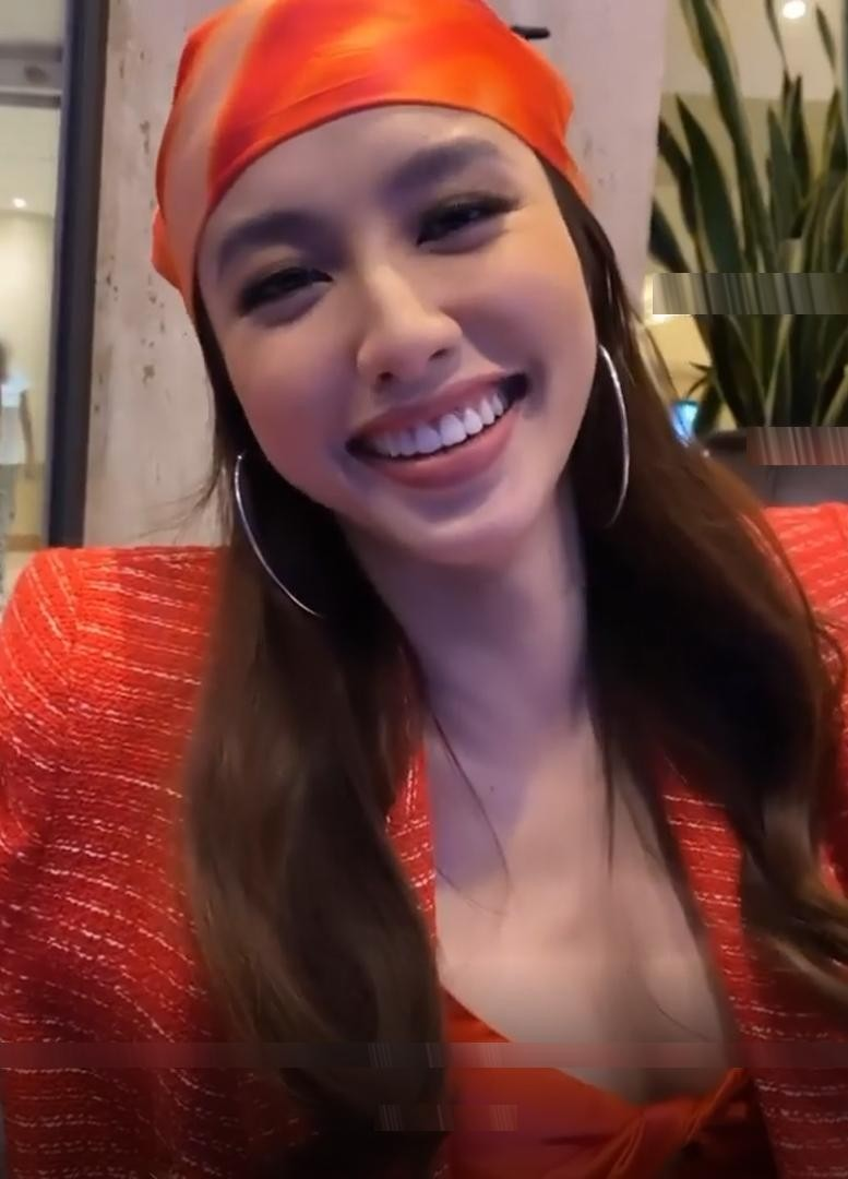 Teresa Chaivisut - Phó chủ tịch quyền lực của Miss Grand, thương Thùy Tiên như con gái - Hình 6