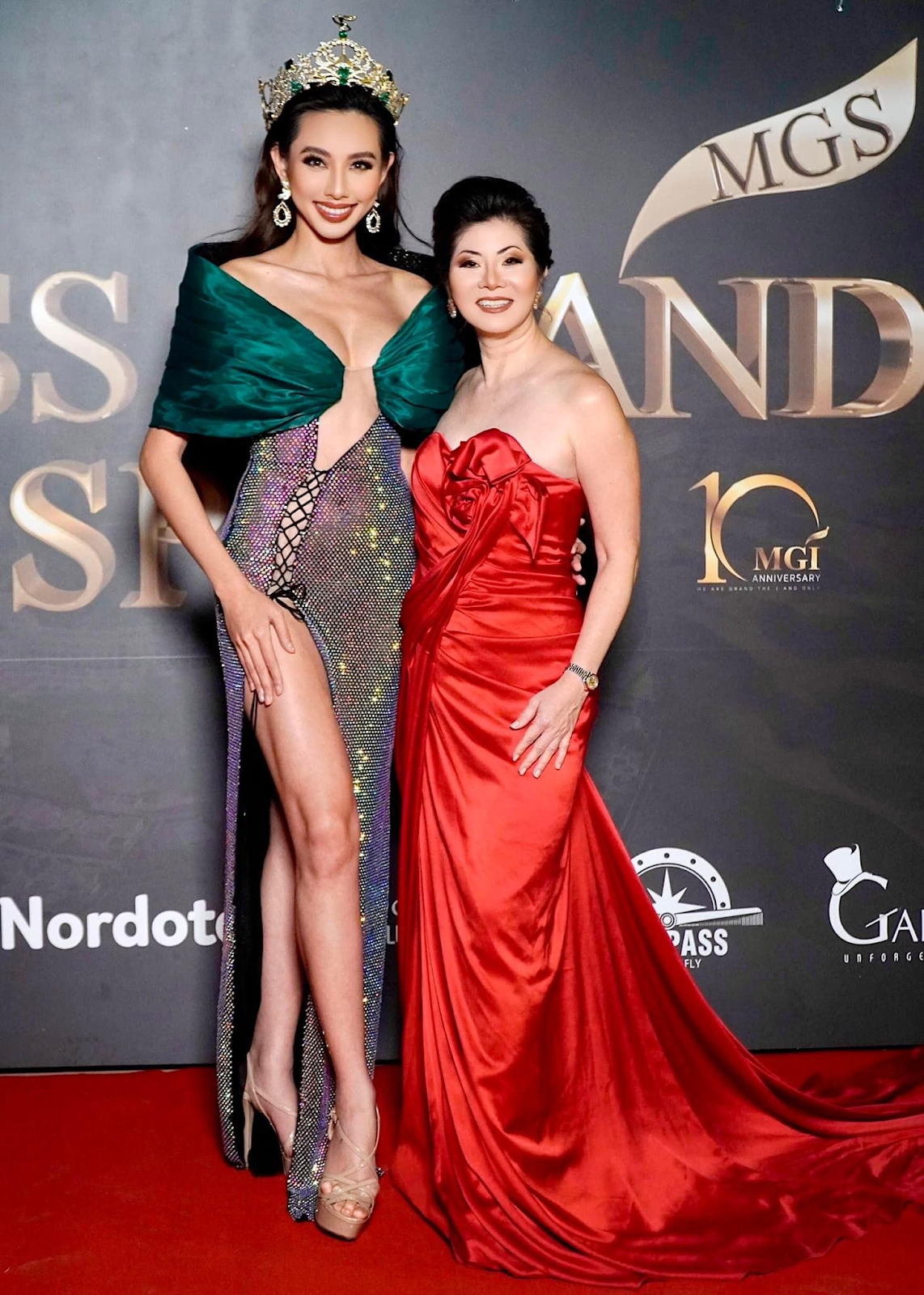 Teresa Chaivisut - Phó chủ tịch quyền lực của Miss Grand, thương Thùy Tiên như con gái - Hình 1