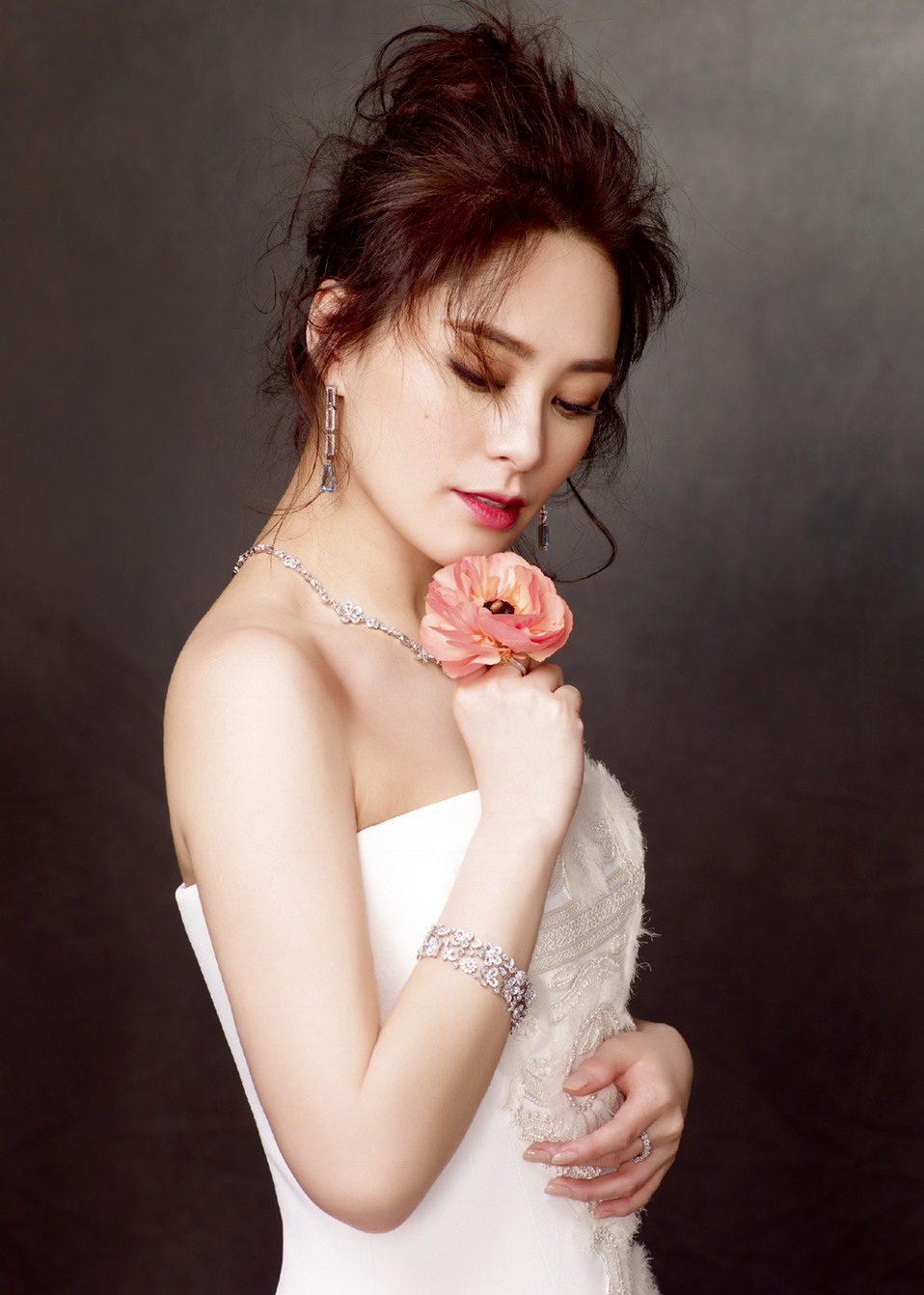 Chung Hân Đồng: Bị Trần Quán Hy 'hại', hôn nhân với người chồng bê bối cũng đi vào ngõ cụt - Hình 3