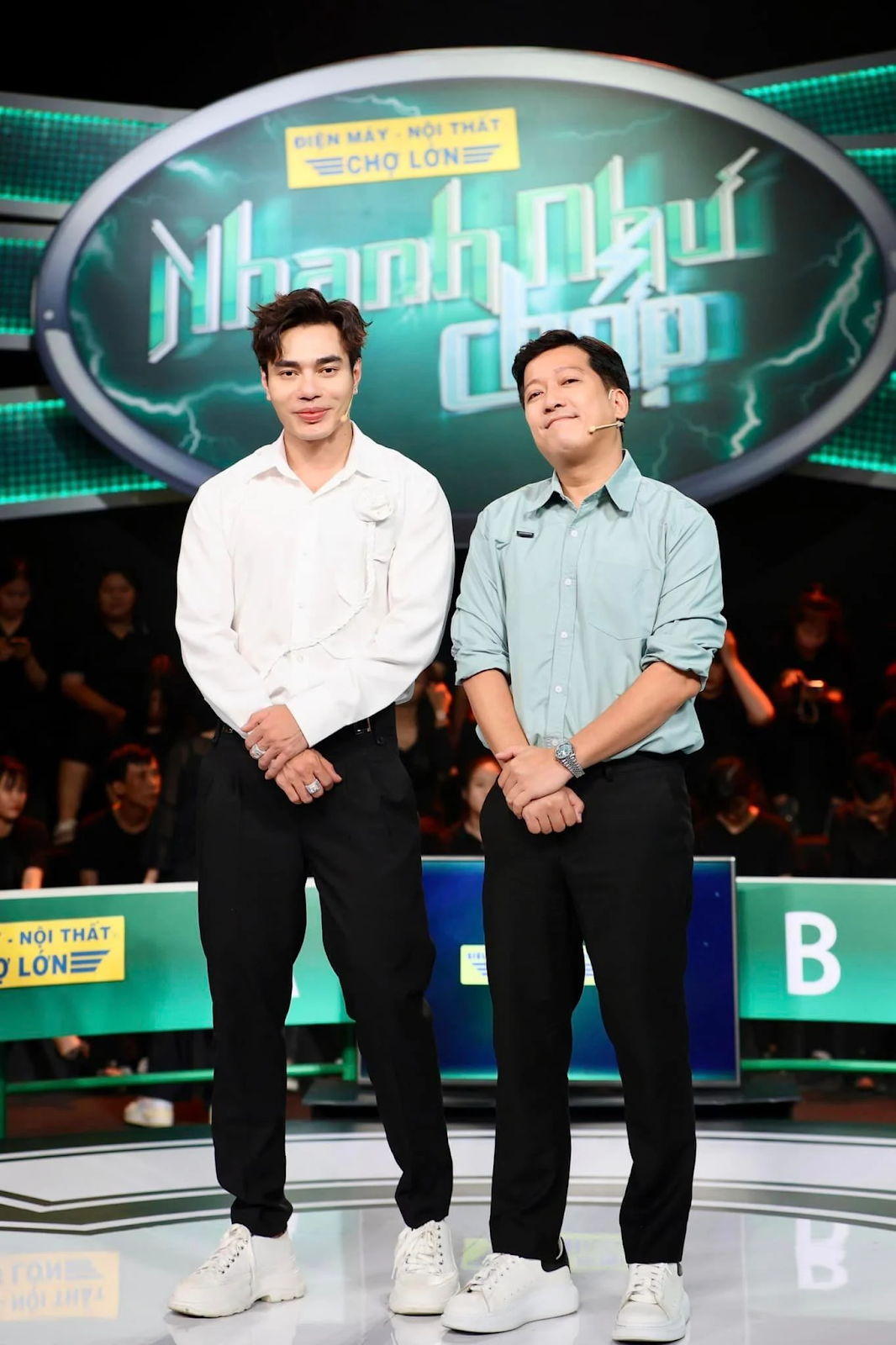 Hari Won dính nghi vấn bị thay thế, Lê Dương Bảo Lâm tung ảnh làm MC cùng Trường Giang? - Hình 2