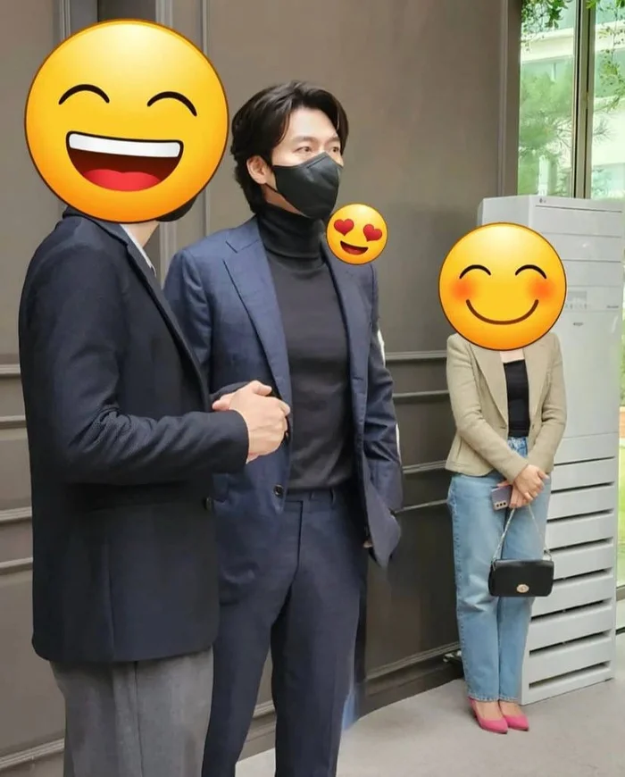 Hyun Bin gây tranh cãi khi tỏ thái độ cau có, khó chịu ra mặt trước đám đông: Chuyện gì đây? - Hình 1