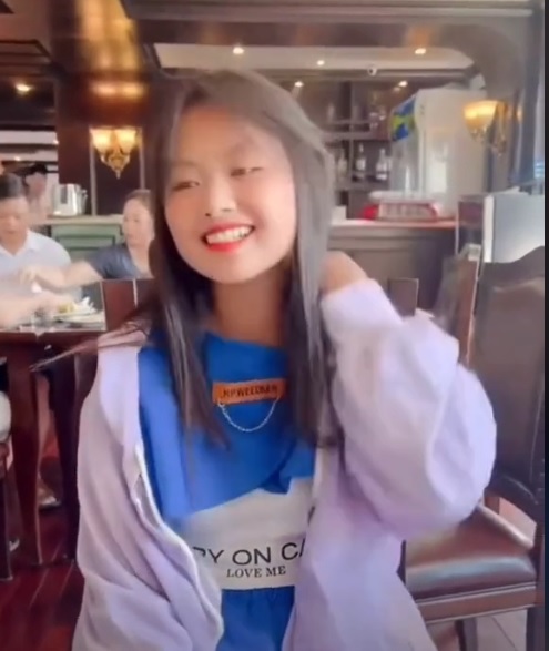 'Tiểu Màn Thầu' Hà Giang được 'chú' Martin Nguyễn công khai tỏ tình, hứa tặng quà cực khủng - Hình 17