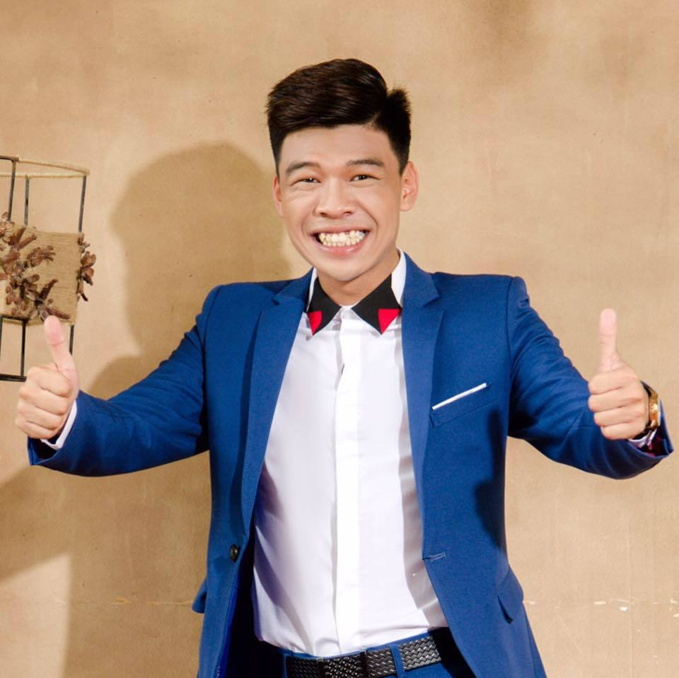 Trung Ruồi: Bị miệt thị ngoại hình, làm diễn viên hài vì quá xấu và cái kết viên mãn bên vợ xinh đẹp - Hình 1