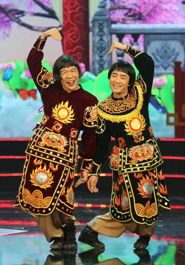 Trung Ruồi: Bị miệt thị ngoại hình, làm diễn viên hài vì quá xấu và cái kết viên mãn bên vợ xinh đẹp - Hình 6