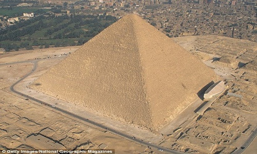 Bí ẩn cánh cổng thiên đường hiện diện tại kim tự tháp Ai Cập - Hình 5