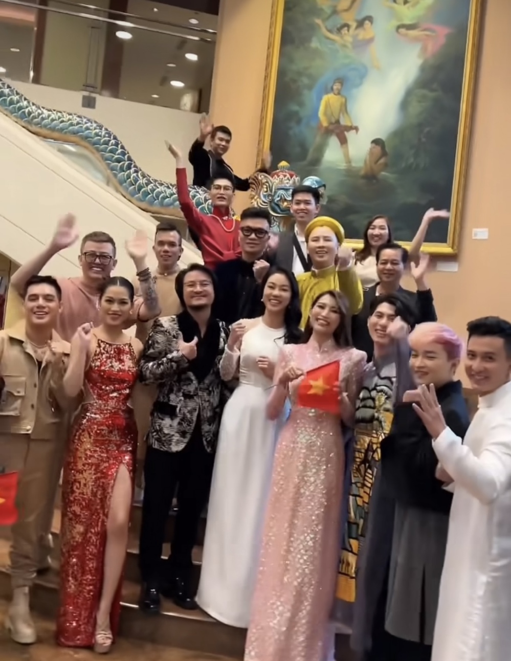 Dì Dung không thiết tha vương miện vì Thiên Ân out top, vỗ về Thùy Tiên: Ấm áp, ăn đứt Mr.Nawat - Hình 8