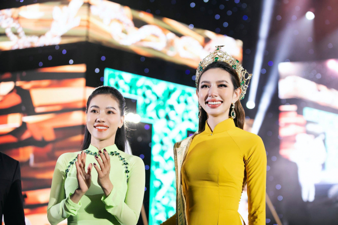 Dì Dung không thiết tha vương miện vì Thiên Ân out top, vỗ về Thùy Tiên: Ấm áp, ăn đứt Mr.Nawat - Hình 14