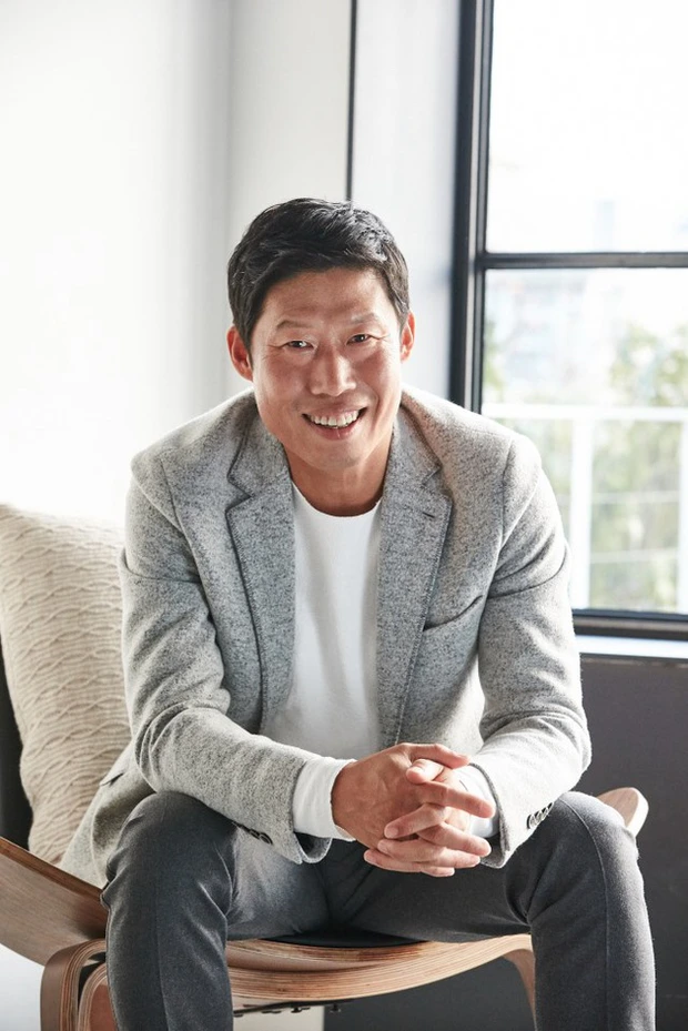 Yoo Hae Jin: Quái vật phá vỡ mọi quy tắc màn ảnh, người duy nhất đánh cắp được trái tim Kim Hye Soo - Hình 1