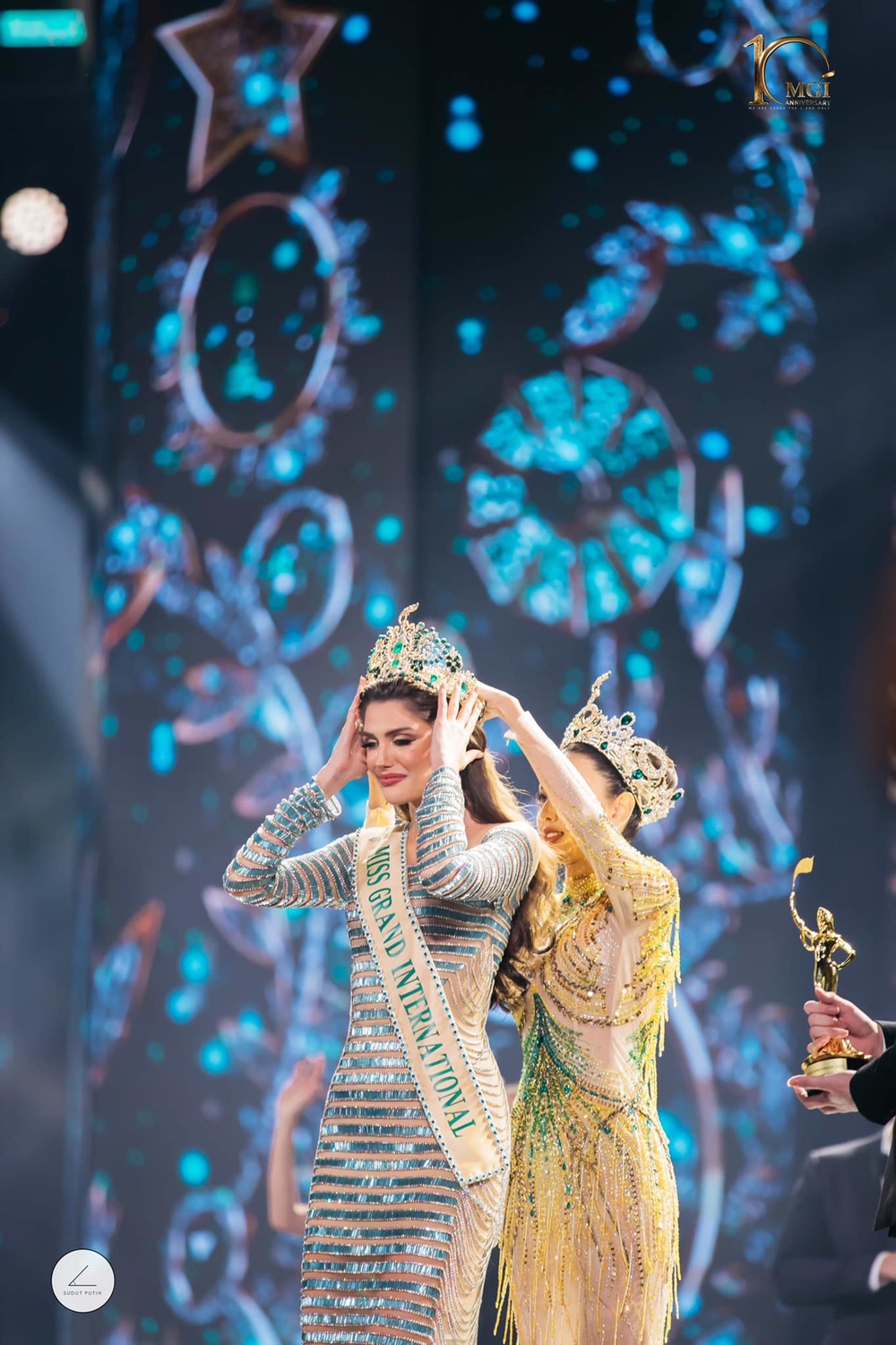 Miss Brazil 'hất tung' Thiên Ân và 'cái giá' phải trả khi đội vương miện Miss Grand International - Hình 2