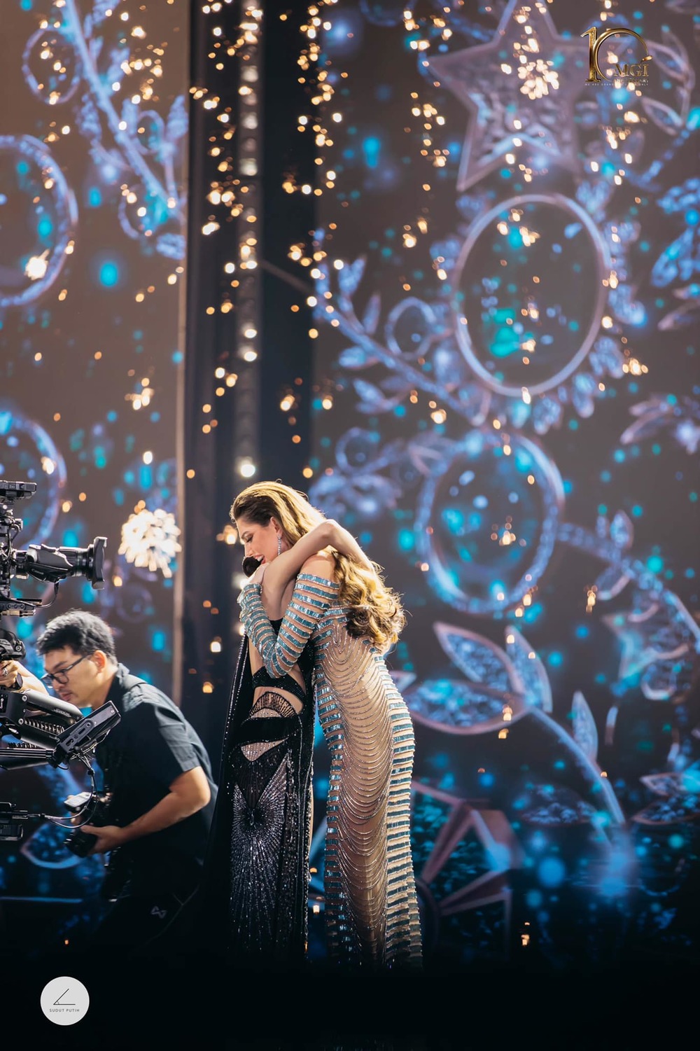 Miss Brazil 'hất tung' Thiên Ân và 'cái giá' phải trả khi đội vương miện Miss Grand International - Hình 3