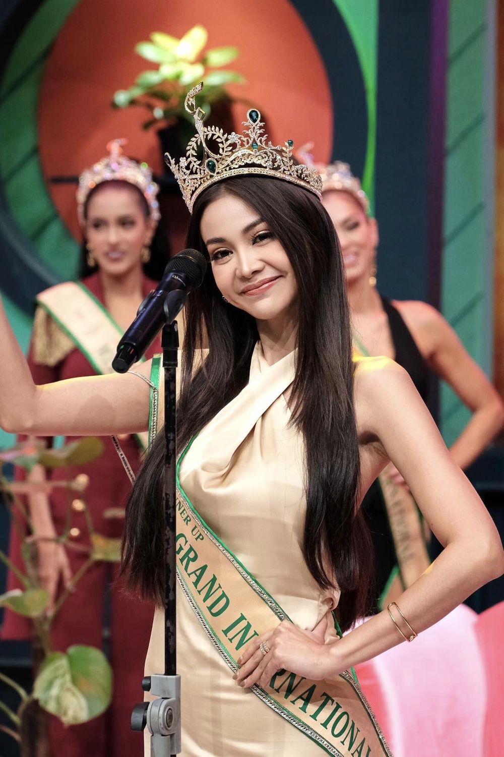 Engfa bị rò rỉ clip 'chuẩn gái ngành', bất ngờ có động thái lạ khiến fan lo lắng giữa drama Mr.Nawat - Hình 2