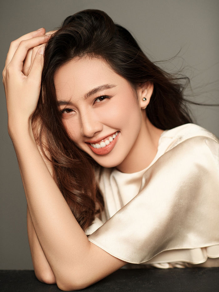 Thùy Tiên bị người Thái 'chơi xấu', dàn sao nổi điên khi Mr.Nawat muốn bố thí cho Thiên Ân - Hình 8