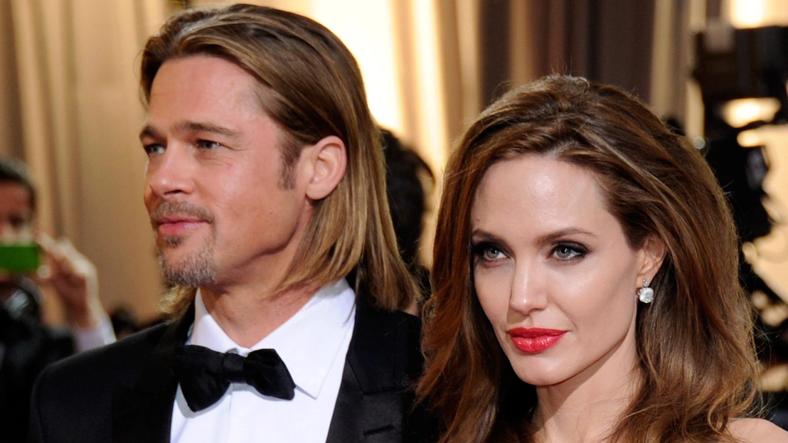 Brad Pitt chính thức lên tiếng phủ nhận cáo buộc do Angelina Jolie khiếu nại - Hình 2