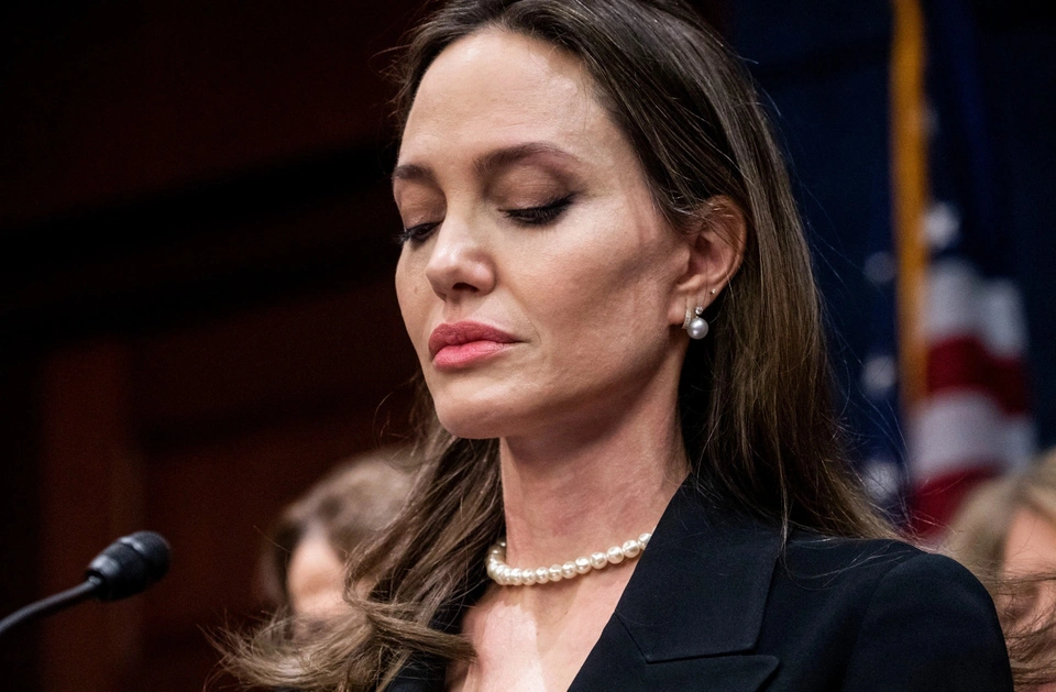 Brad Pitt chính thức lên tiếng phủ nhận cáo buộc do Angelina Jolie khiếu nại - Hình 3