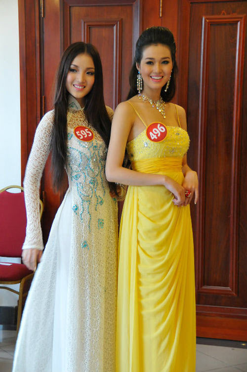 Khánh My (Mỹ Nhân Sài Thành): Đối thủ của Ngọc Trinh, lộ ảnh thân mật bên chồng cũ Lệ Quyên - Hình 1