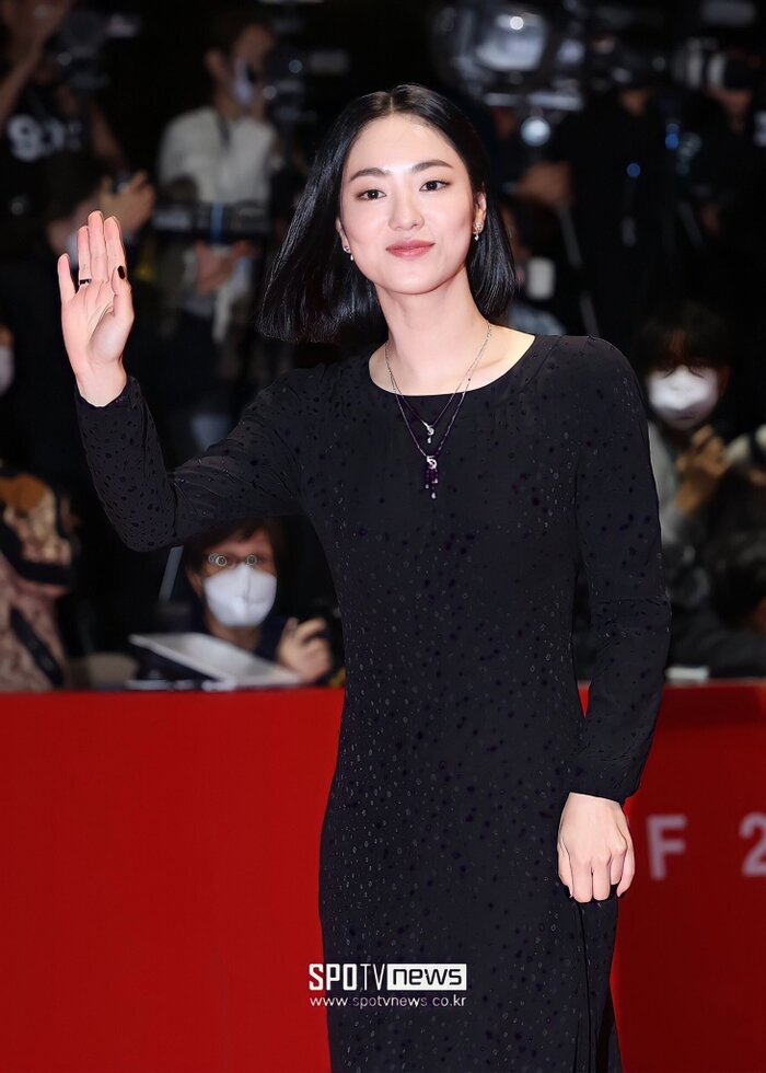 Song Joong Ki vỡ mộng vì tình tin đồn đã có người mới, Song Hye Kyo có cơ hội quay về với chồng cũ? - Hình 2