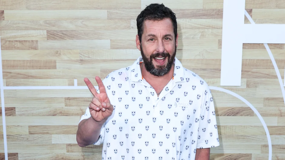 Adam Sandler - King of Hollywood Comedy, Netflix's money-maker despite controversial quality - Picture 2