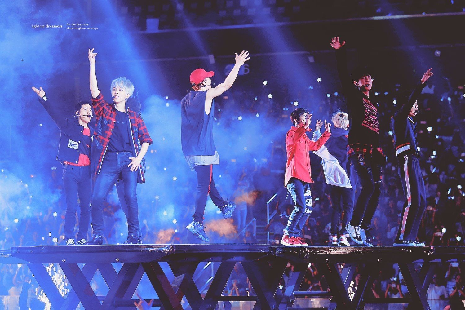 EXO: Đằng sau nụ cười là cả một thế giới đau đớn không nói nên lời - Hình 5