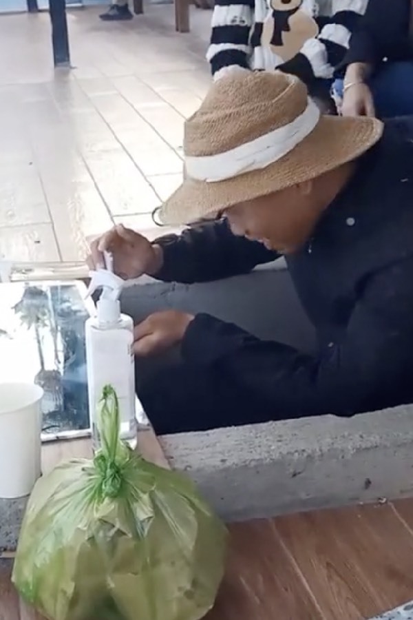 Anh thợ chụp ảnh ở Cổng trời Đà Lạt: Quá dễ thương và có tâm - Hình 3