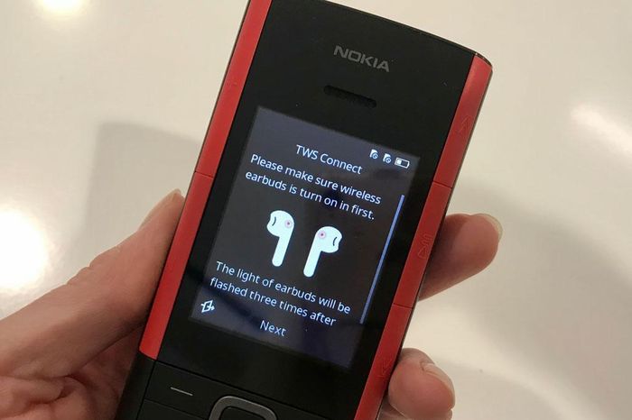 Đánh giá điện thoại Nokia 5710 XpressAudio, giá 1,79 triệu tại Việt Nam - Hình 3