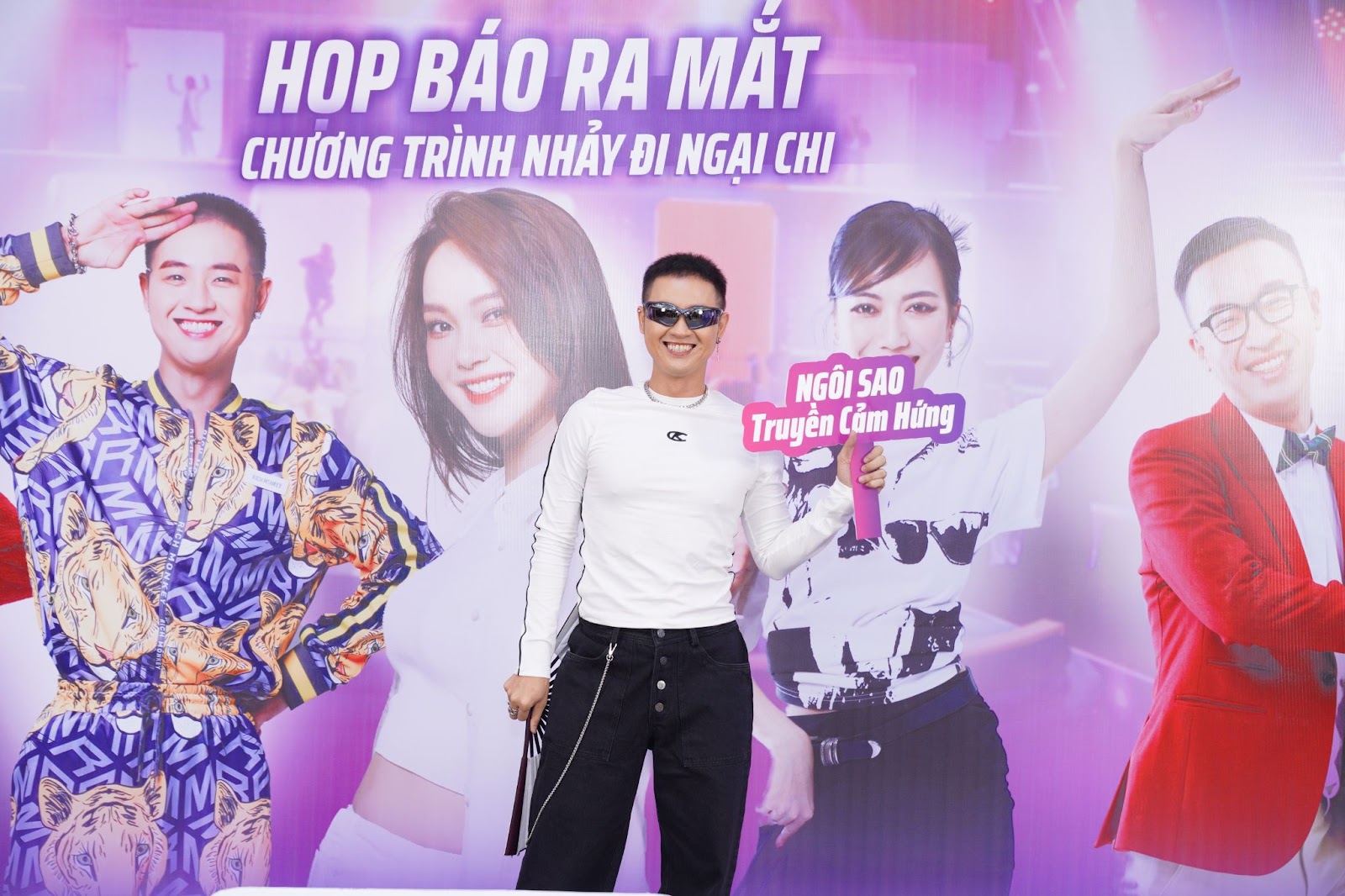 Diệu Nhi tái xuất chạy show liên miên sau đám cưới, nhan sắc gây chú ý khi đọ dáng cùng Minh Hằng - Hình 6