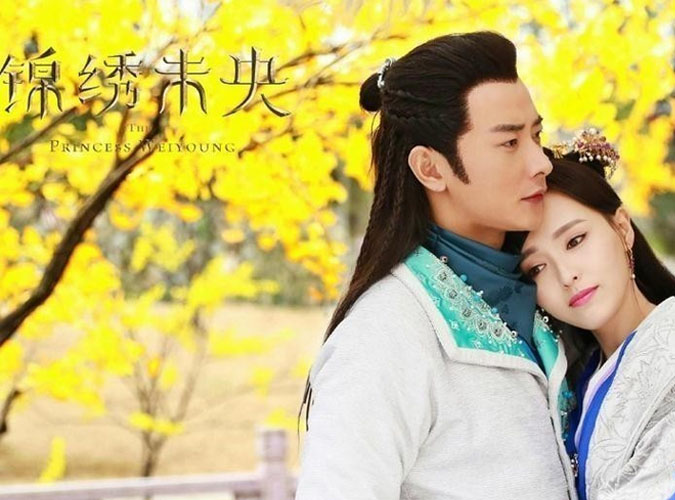La Tấn: Thường xuyên bị đồn thân mật quá mức cùng bạn diễn, hôn nhân với Đường Yên rạn nứt - Hình 10