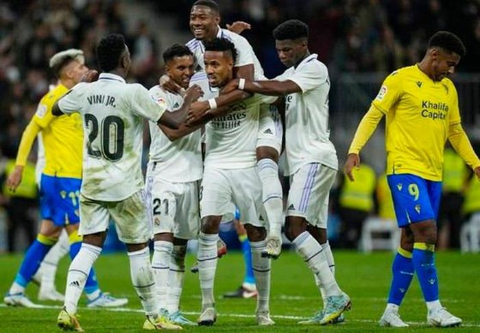 Real Madrid đánh bại Cadiz để thu hẹp khoảng cách - Hình 1