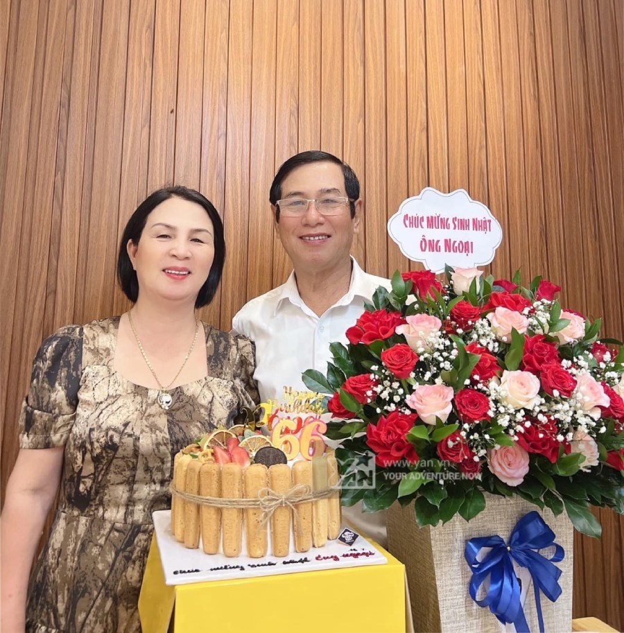 Vợ chồng Quảng Trị có 8 nàng công chúa: 2 thạc sĩ, 6 cử nhân - Hình 7