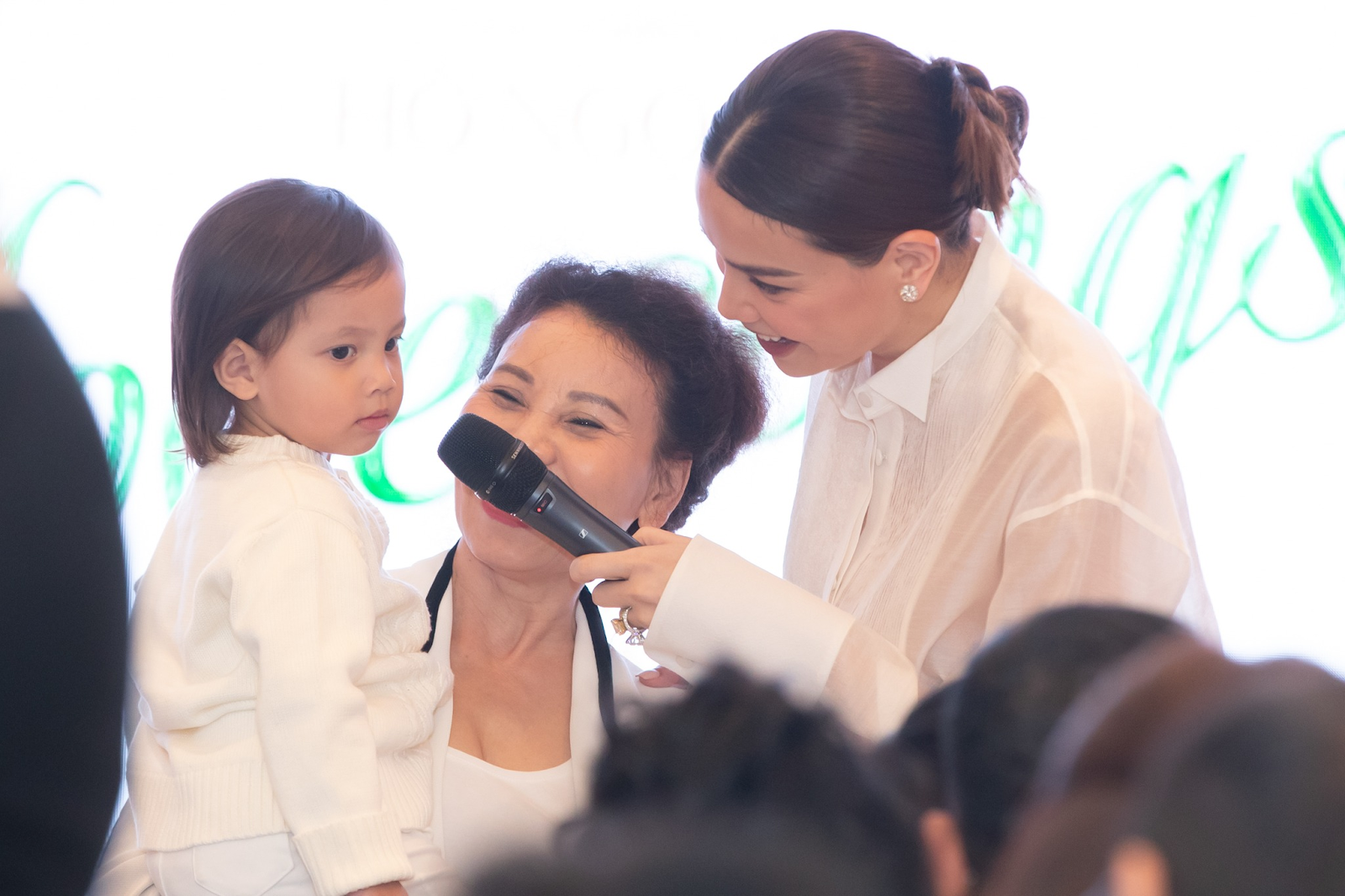 Hà Hồ gửi lời chúc yêu thương đến Kim Lý nhân ngày sinh nhật, tự bóc trần nết đanh đá của bản thân - Hình 10