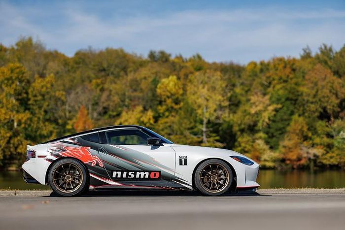 Nissan Z và Frontier siêu ngầu nhờ loại chi tiết độ từ Nismo - Hình 2