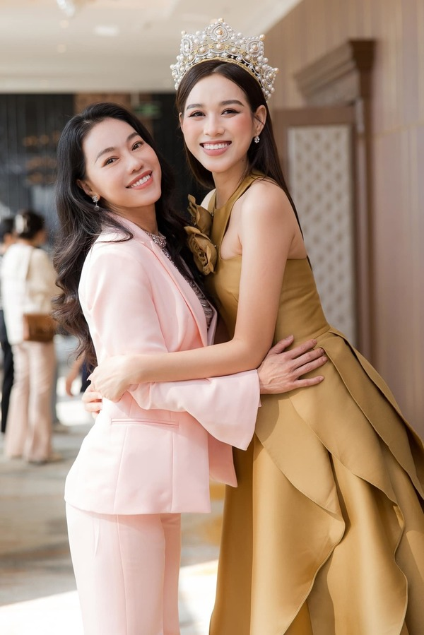 Hoa hậu Việt Nam Đỗ Hà gặp biến nghi bị cạch mặt trước thềm kết thúc nhiệm kỳ? - Hình 7