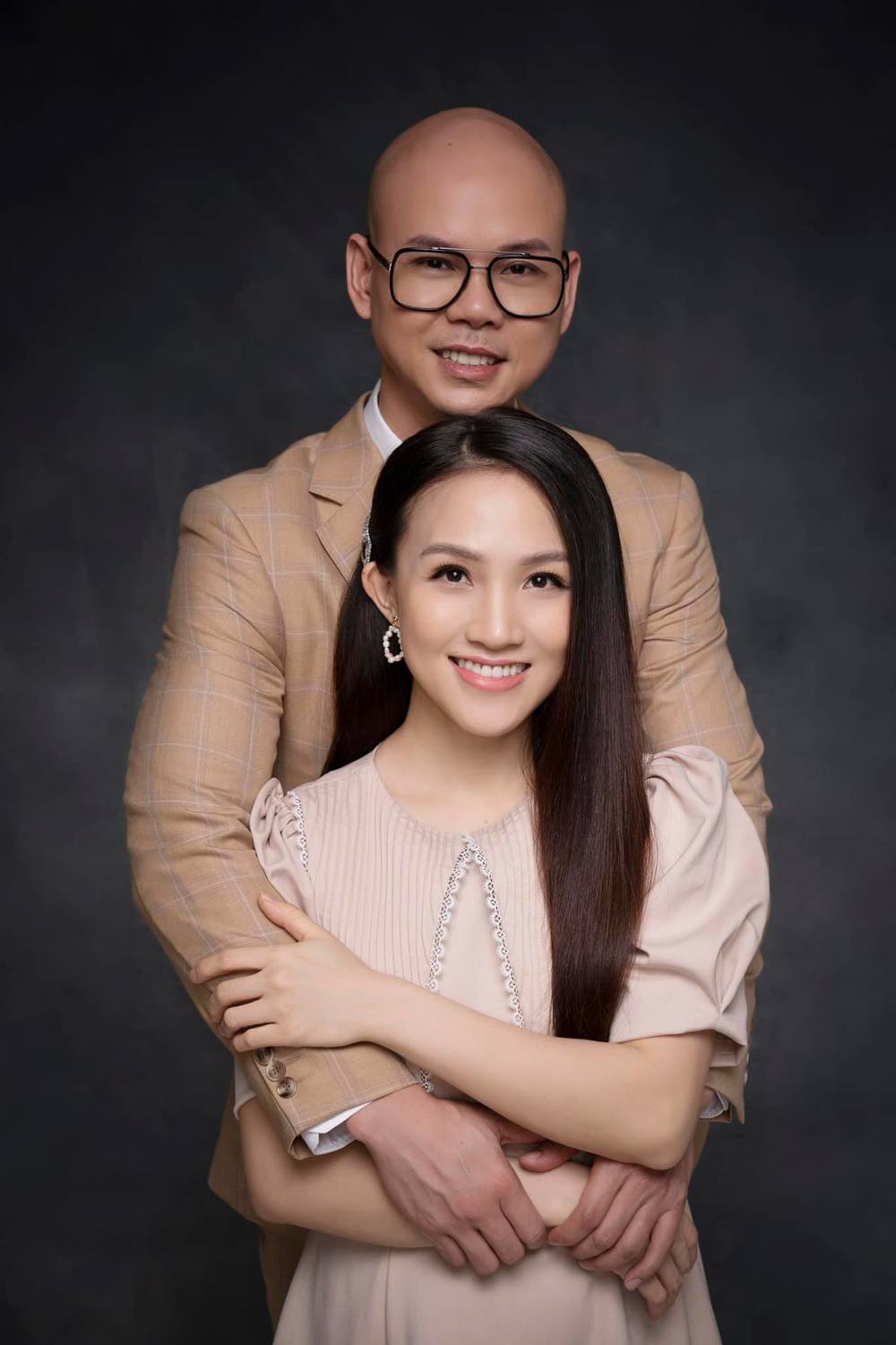 DV Thái Ngọc Bích - Mối duyên định mệnh với Phan Đình Tùng, 'thập tử nhất sinh' vì con - Hình 14