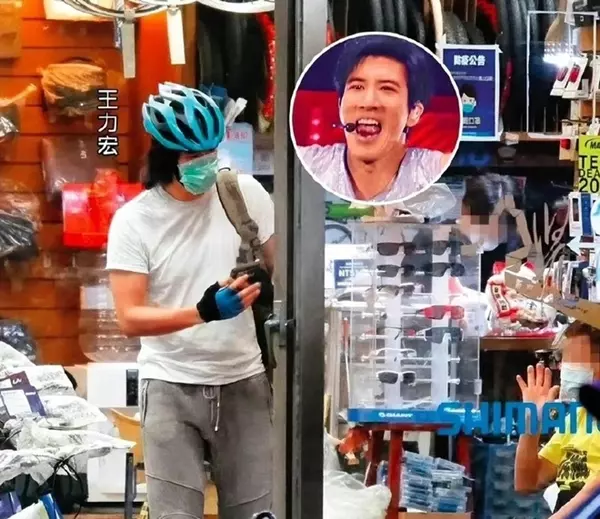 Vương Lực Hoành được gỡ lệnh cấm sóng, còn được mời làm giám khảo show lớn - Hình 5