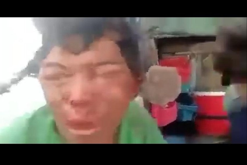 Vụ 2 ngư dân bị ra tay như thời trung cổ trên tàu cá ở Cà Mau: Chìm xuồng vì đã nhận bồi thường? - Hình 2