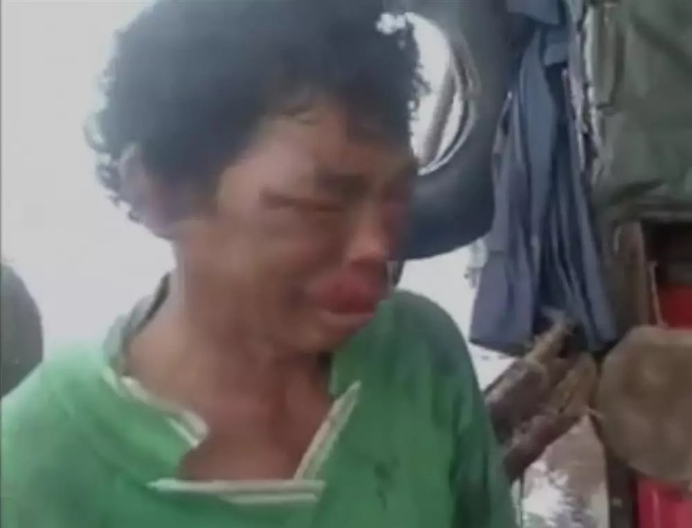 Vụ 2 ngư dân bị ra tay như thời trung cổ trên tàu cá ở Cà Mau: Chìm xuồng vì đã nhận bồi thường? - Hình 1