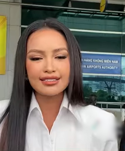 Ngọc Châu giảm sút phong độ trước thềm Miss Universe 2022: Mặt cứng đơ, kém sắc, catwalk như đi chợ? - Hình 7