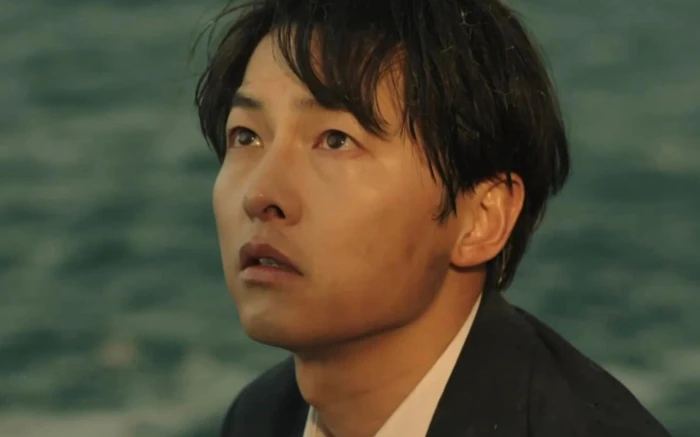 Song Joong Ki phũ phàng khẳng định rời xa Song Hye Kyo là điều đúng đắn nhất, vui vẻ bên tình mới? - Hình 1