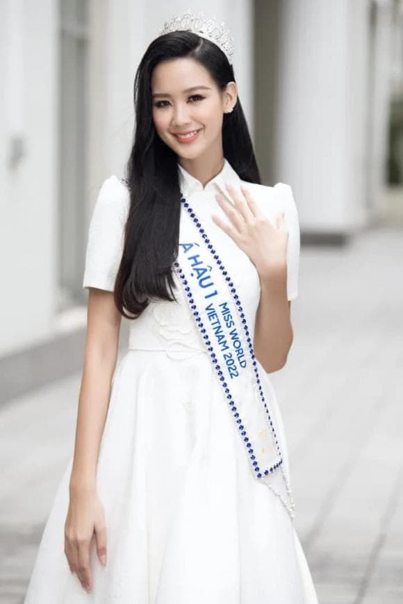 HH Bảo Ngọc gặp biến khi đi từ thiện, vội vã giải thích, Thiên Ân lên tiếng về định kiến hoa hậu - Hình 1