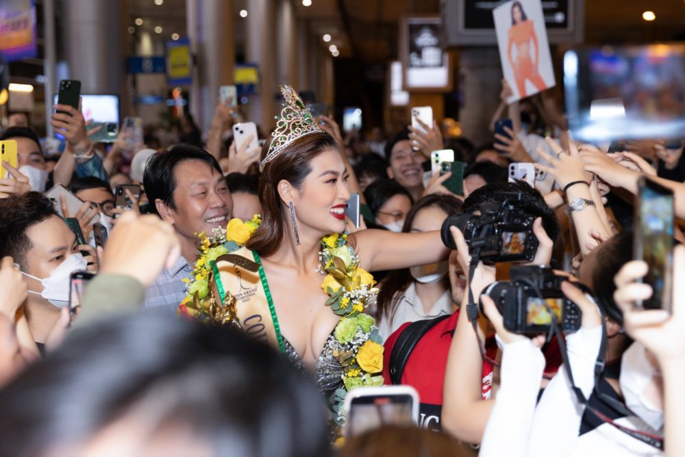 Thiên Ân được fan Việt làm búp bê xịn sò, dù chẳng vào Top 10 MGI: Mr. Nawat ra đây mà xem! - Hình 18