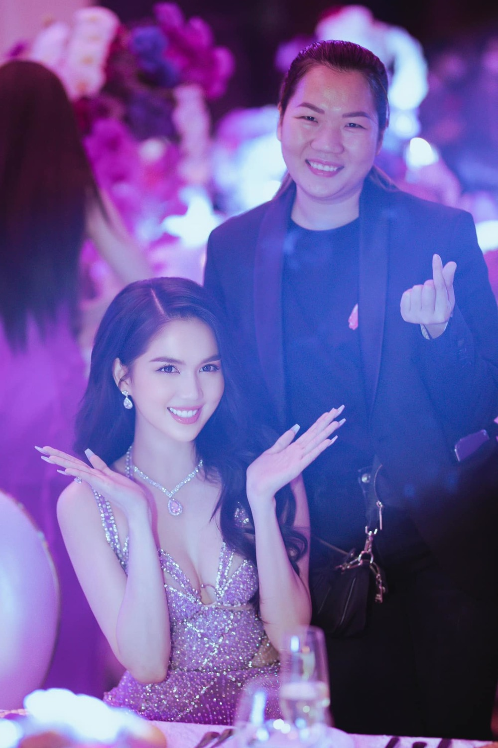 Trợ lý Ngọc Trinh: Toàn quyền sử dụng ê-kíp, nay được chủ tịch đích thân dạy catwalk - Hình 12