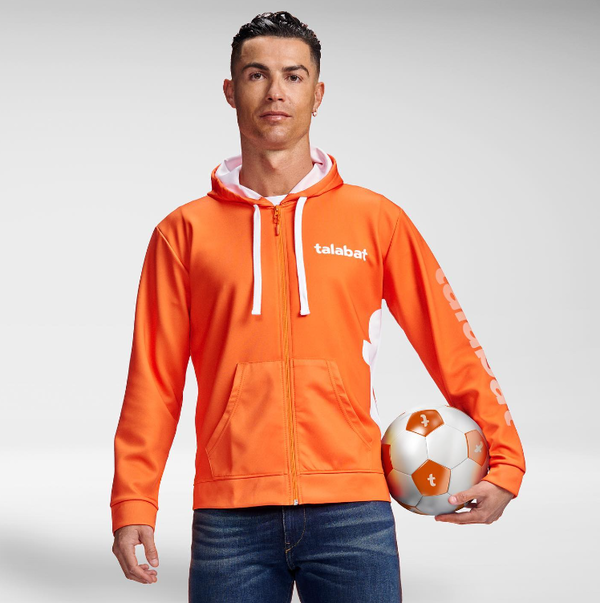 Giàu như Ronaldo: Vừa thất nghiệp vẫn ra mắt BST xa xỉ, tài sản kếch xù lên đến 13 nghìn tỷ đồng - Hình 9