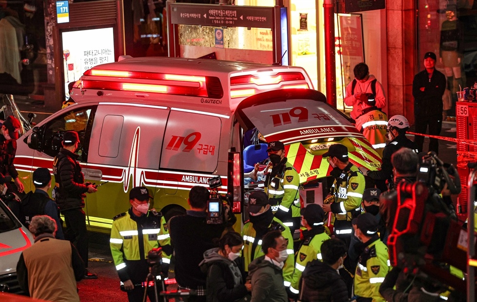 Thảm kịch Itaewon: Nhiều góc khuất chấn động được kể bởi nhân chứng sống khiến dư luận xót xa - Hình 7