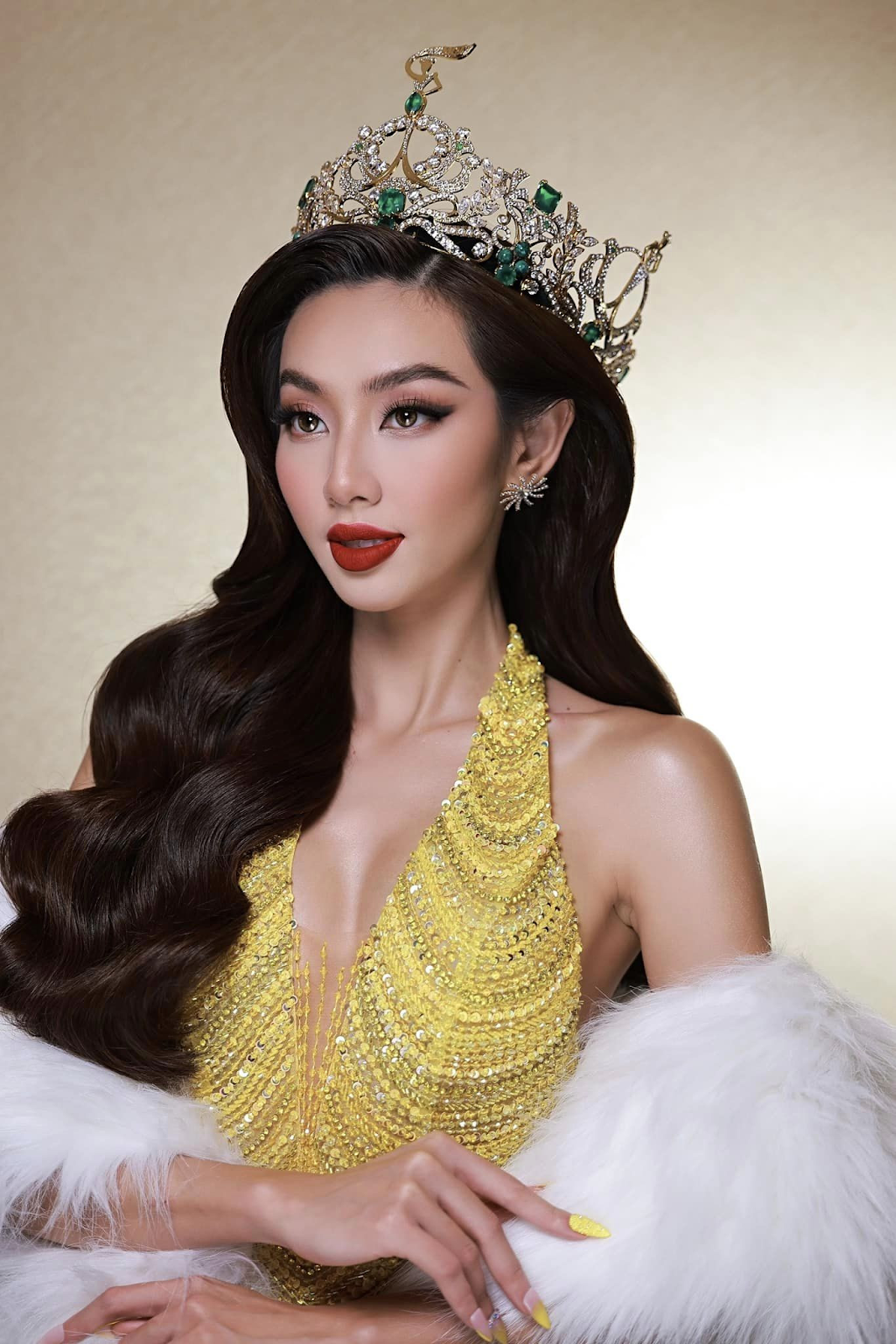 Thùy Tiên lên tiếng khi bị kiện đòi 2,4 tỷ, tuyên bố một câu xanh rờn đến chị gái Đặng Thu Thảo - Hình 2