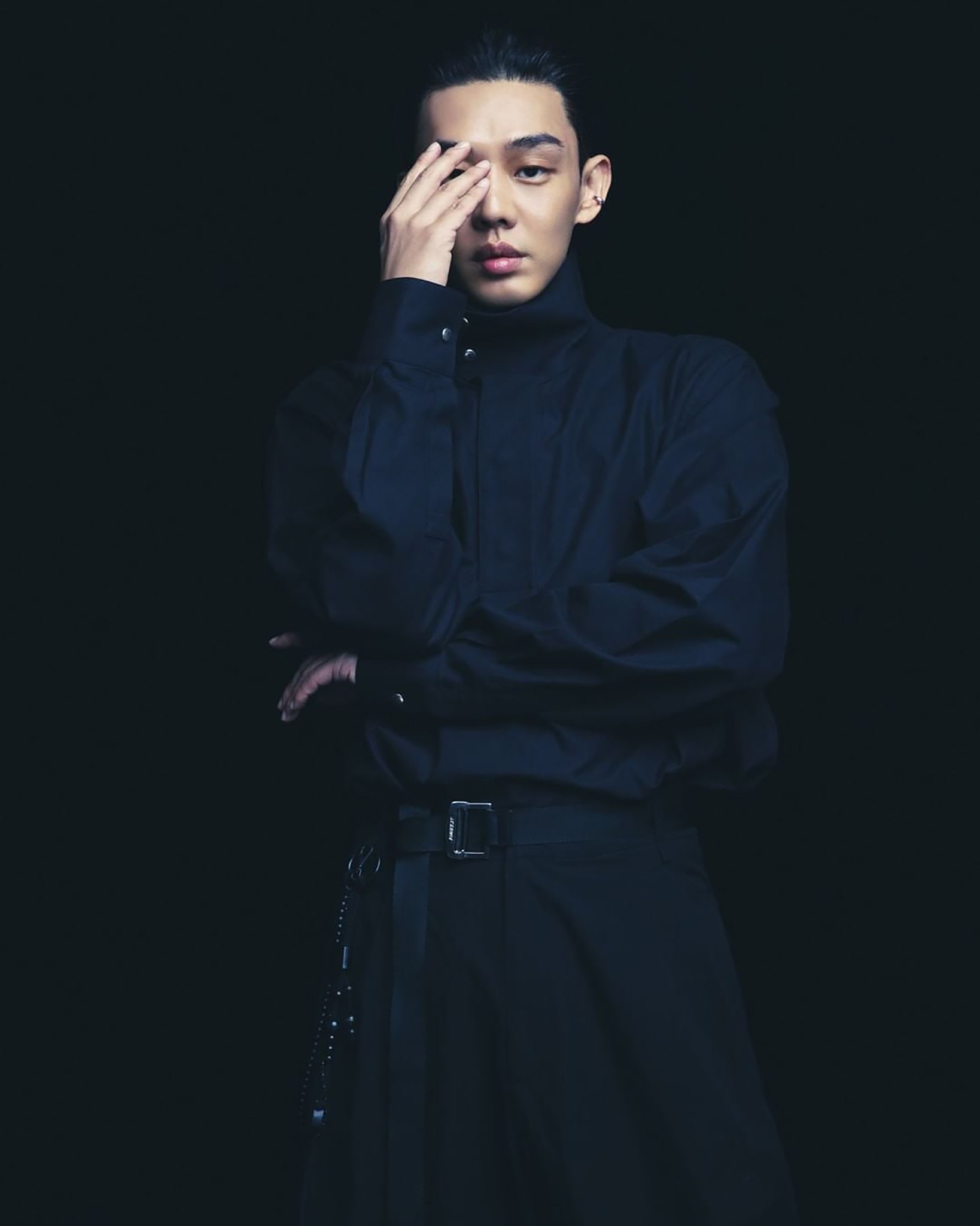 Yoo Ah In có hành động 'sâu cay' để nói về thảm kịch Itaewon - Hình 2