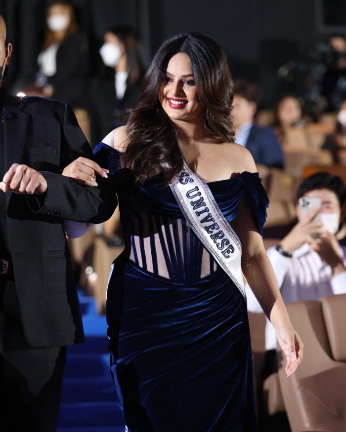 Dàn Miss Universe gây bão tại Thái Lan: Harnaaz đáng báo động, Ngọc Châu được réo tên liên tục - Hình 12