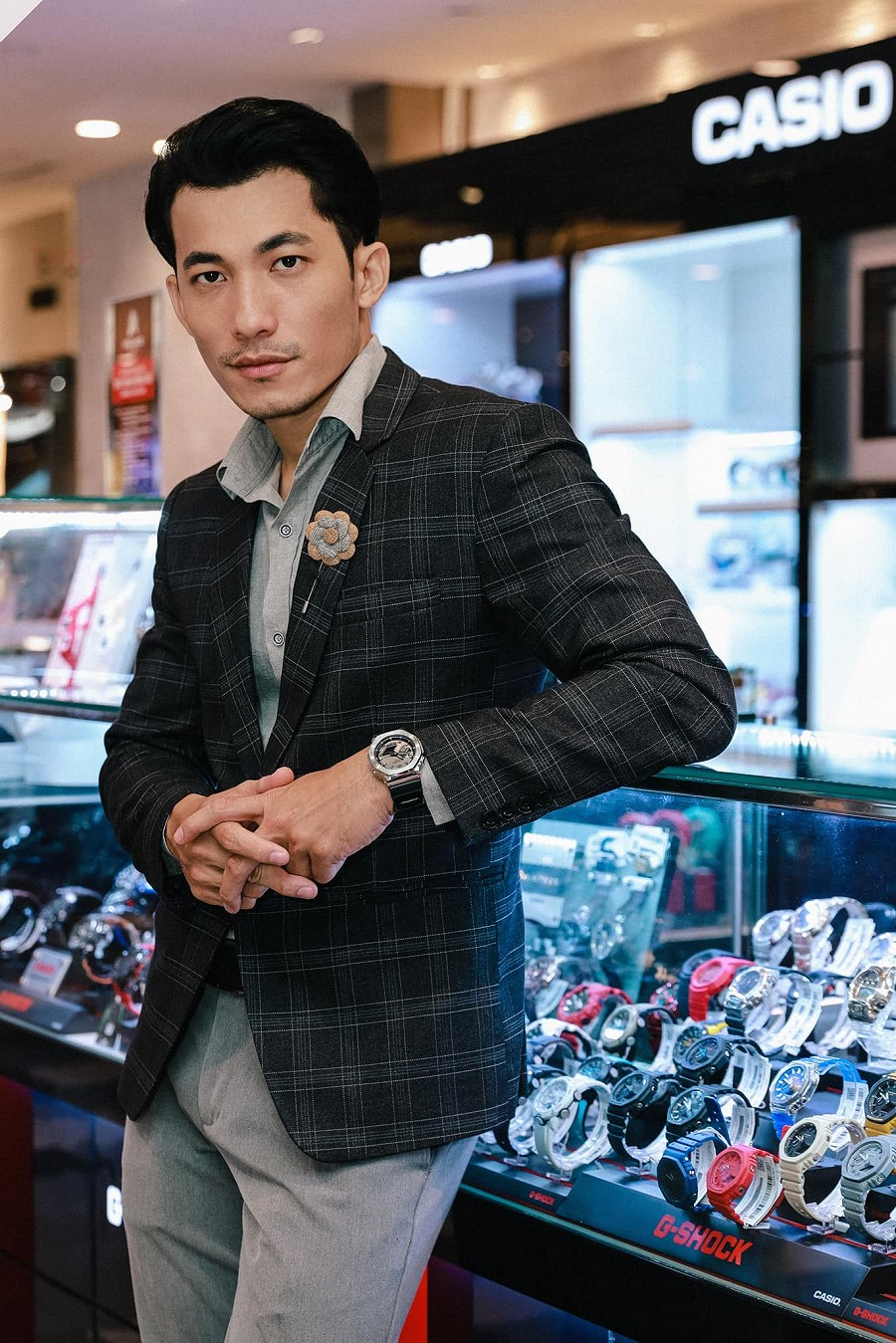 Liên Bỉnh Phát: Mỹ nam nhạt nhẽo vẫn nắm trùm giải trí, gây sốc khi thừa nhận yêu Song Joong Ki? - Hình 5