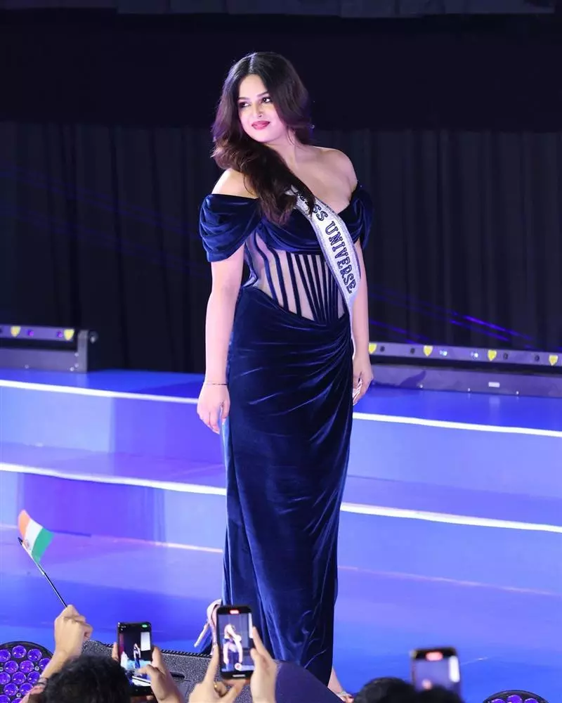 Miss Universe Thailand đọ sắc cùng Catriona Gray trên đất Thái: Ngọc Châu thấy cũng phải dè chừng - Hình 7